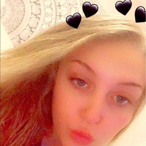 Meet your Posher, Belle